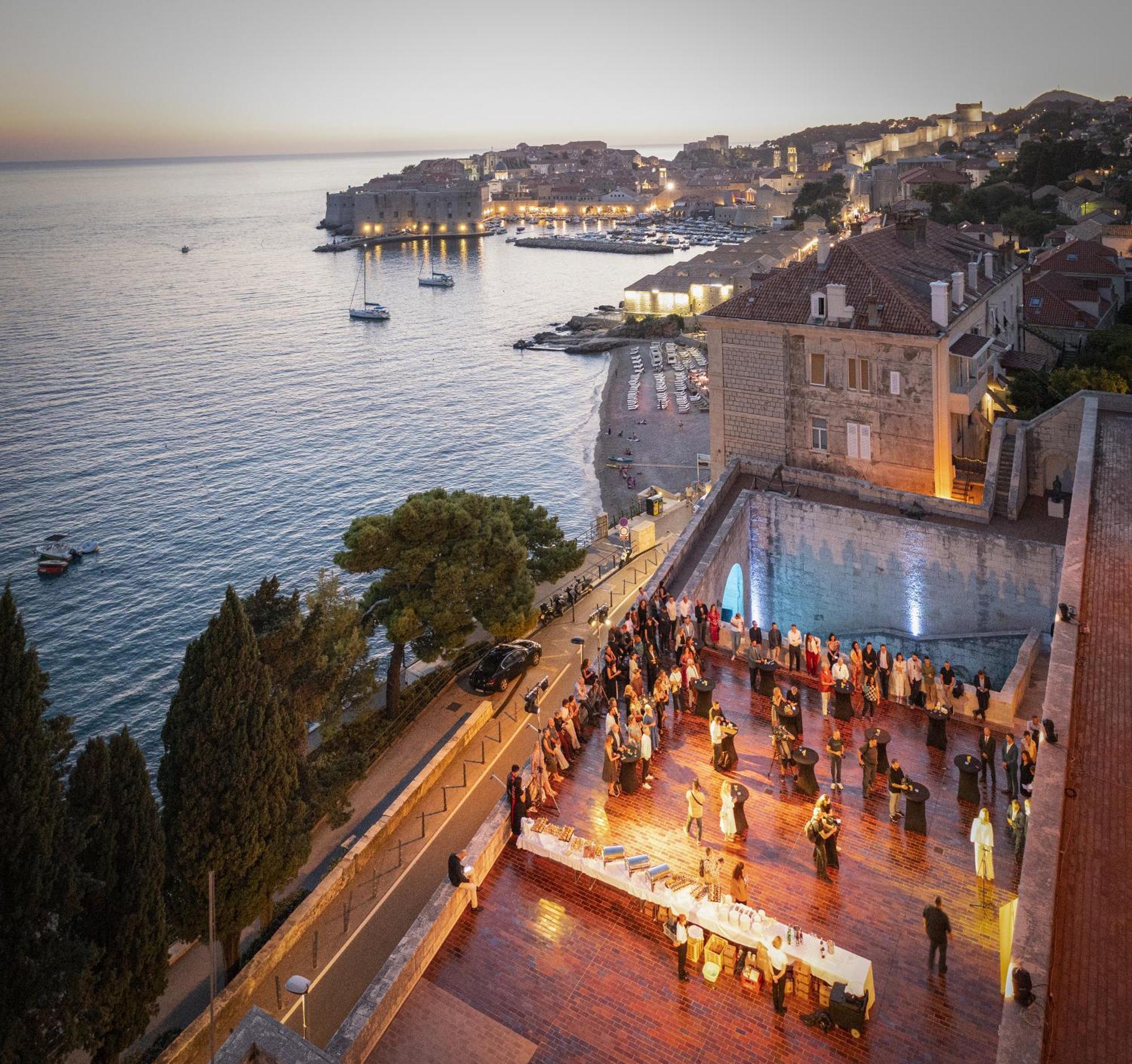 The Beachfront Dubrovnik Old Town ภายนอก รูปภาพ