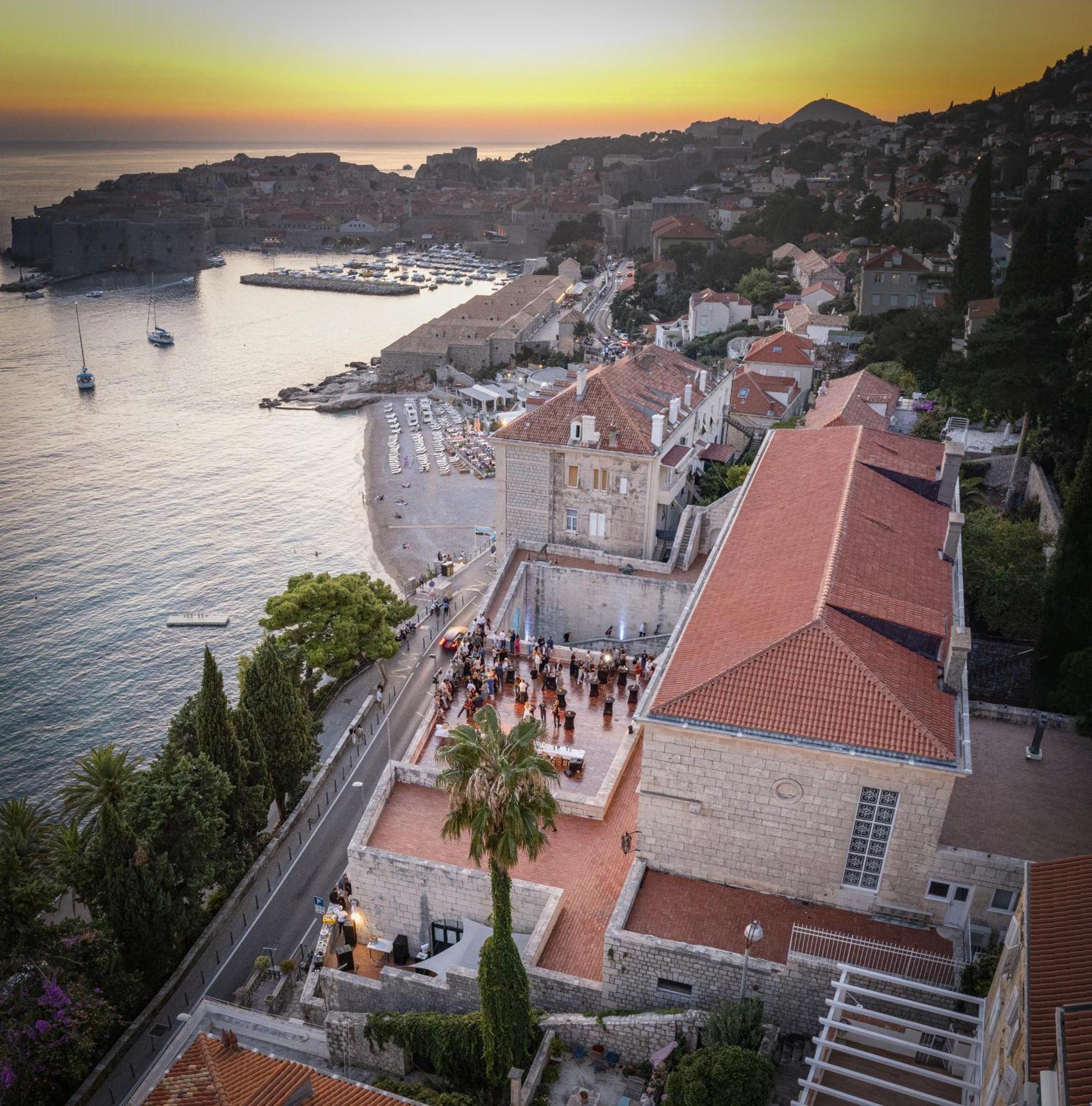 The Beachfront Dubrovnik Old Town ภายนอก รูปภาพ